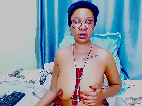 Lee_Blaq on StripChat 