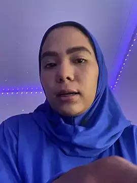 leila-ademuz on StripChat 