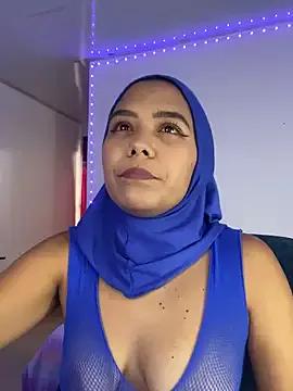 leila-ademuz on StripChat 