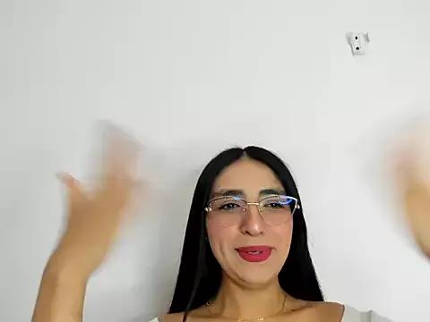 LennaBlair on StripChat 