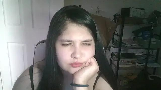 LeslyAnderty on StripChat 