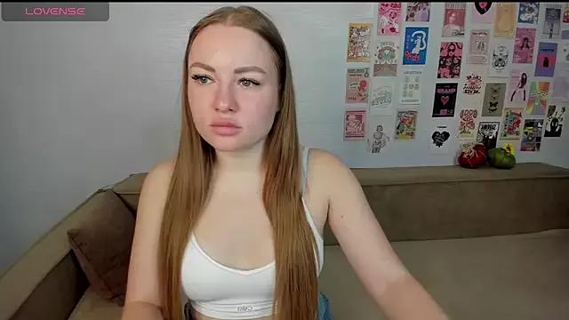 Lessy_Sy on StripChat 