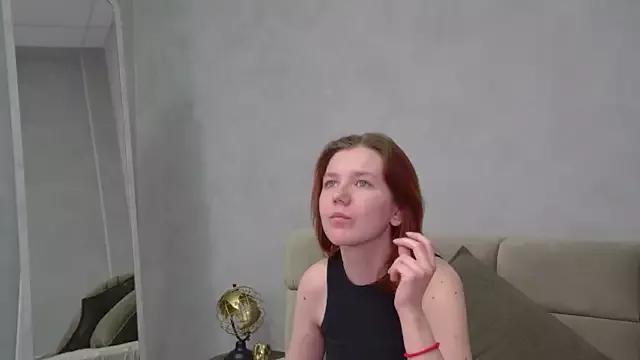 LessySmith on StripChat 