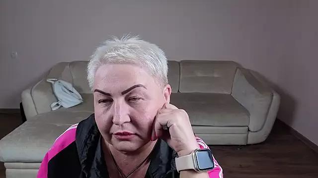 Lexia_fuchsia on StripChat 