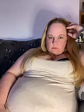 LexxiBouxx on StripChat 