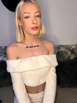 Leyladieistso47 on StripChat 