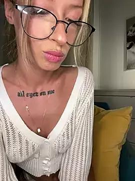 Leyladieistso47 on StripChat 