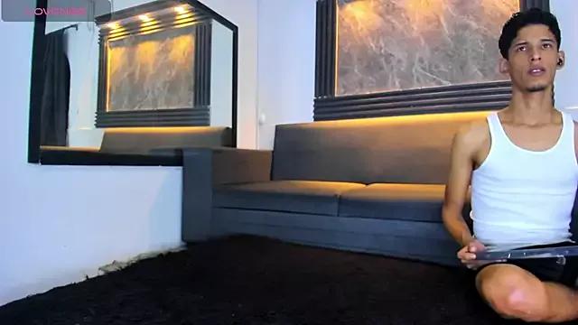 liaam_mendoza on StripChat 