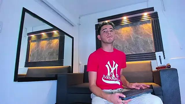 liaam_mendoza on StripChat 