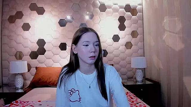 LiaShygirl on StripChat 