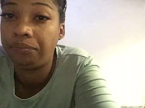 liciousssB on StripChat 