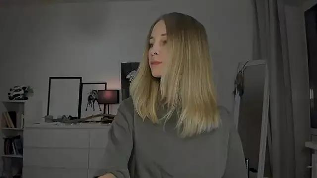 Light_Brooxa on StripChat 