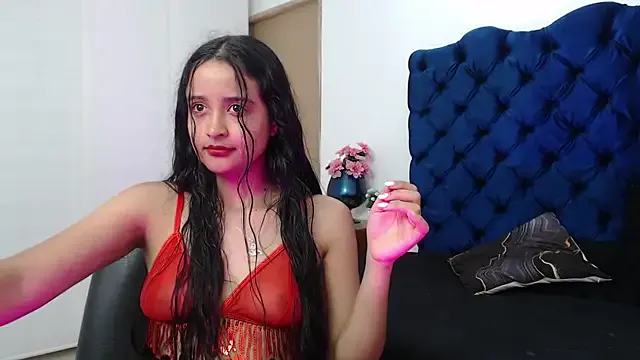 Lili666_ on StripChat