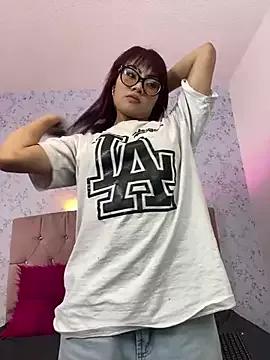 LilithKaiaJoi on StripChat 