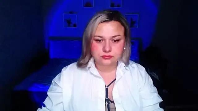 Lily_Beccker on StripChat 