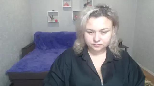 Lily_Beccker on StripChat 