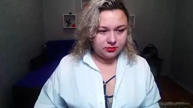 Lily_Beccker on StripChat 