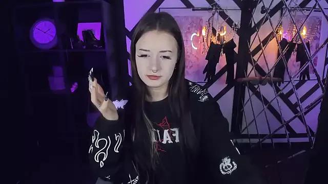 Lily_Moonlight on StripChat 