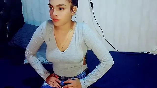 lily_oli on StripChat 