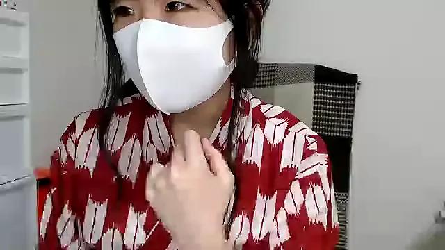 LilyinJapan on StripChat 