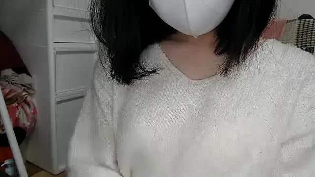 LilyinJapan on StripChat 