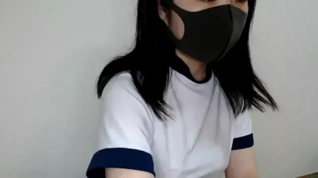 LilyinJapan on StripChat 