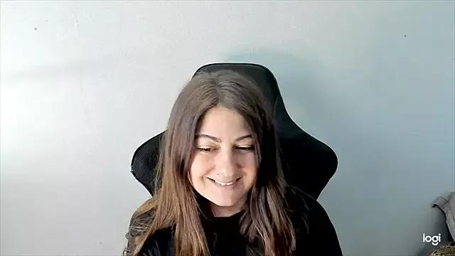 Lisan_1 on StripChat 
