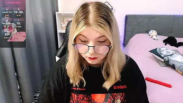LissaLisss on StripChat 