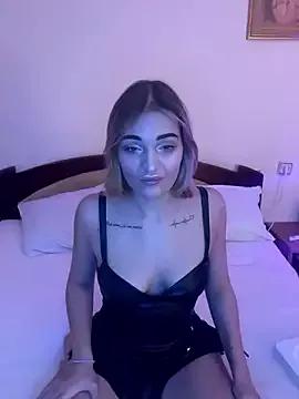 little_nabi on StripChat 