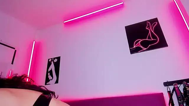 Little_Naughtty on StripChat 