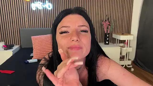 LizaRoxx on StripChat 
