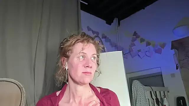 Lola_Belgium on StripChat 