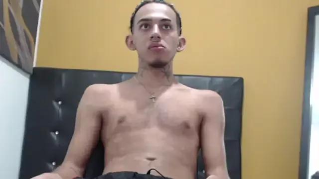 LuicarloGomez on StripChat 