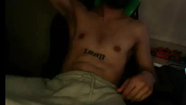 luisluan on StripChat 
