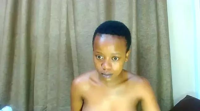 LuluAfricaa on StripChat 