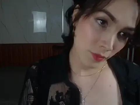 MadameRuiz on StripChat 