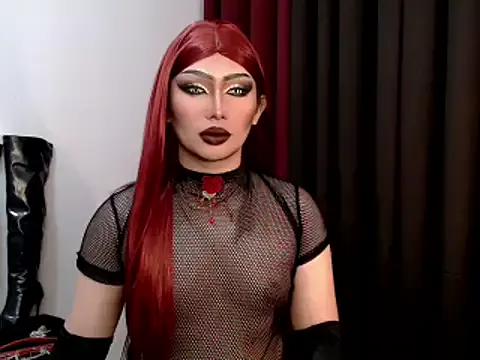 MadammeGiaX on StripChat 