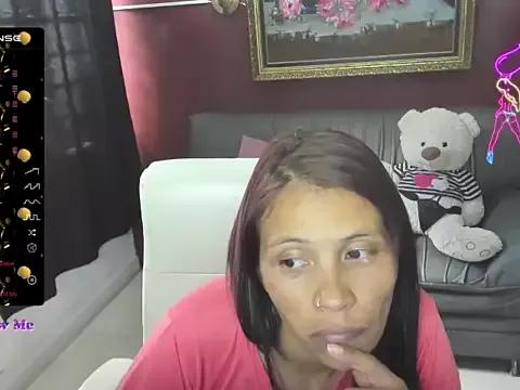 madan_rosee on StripChat 