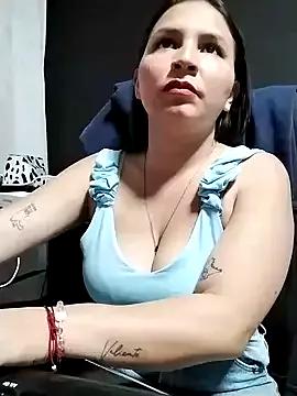 MaddyVelez on StripChat 