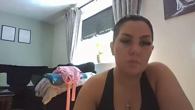 magical_mia on StripChat 