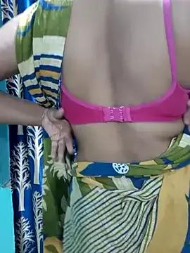 Maha_024 on StripChat 