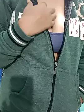 Maha_024 on StripChat 