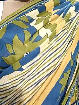 Maha_024 on StripChat 