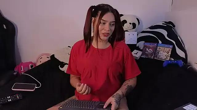 Maidy_Isaza on StripChat 