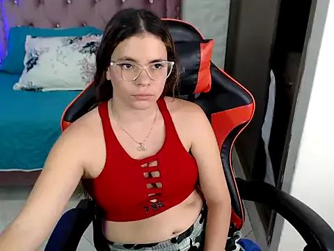 maira_tf on StripChat 