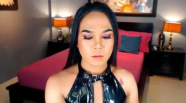MajaSalvador on StripChat 