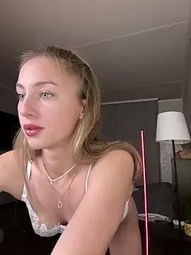 Mally_Say — Totally naked