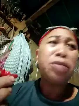 Mamapm20 on StripChat 