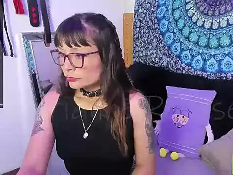 MarianneRoussell on StripChat 