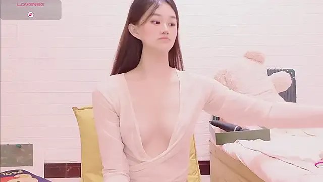 marina-cutegirll — Freechat on StripChat